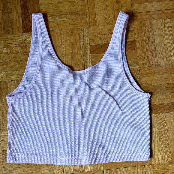 ARITZIA TANK - Picture 4 of 7